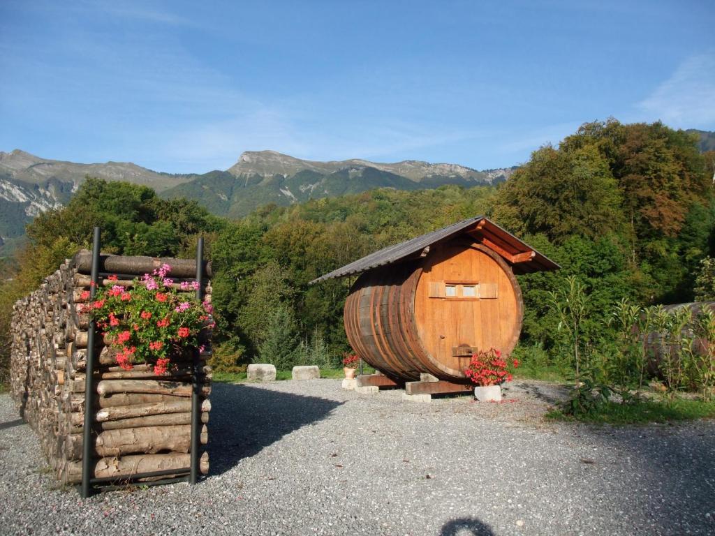 Domaine Du Grand Cellier - Insolite En Savoie Tournon-sur-Rhône Esterno foto